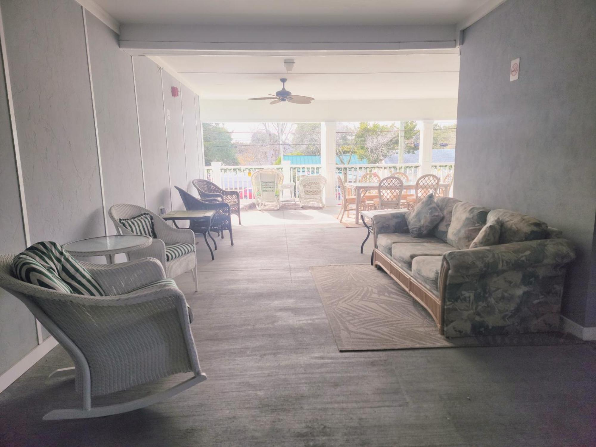 Hotel Harbour And 2*